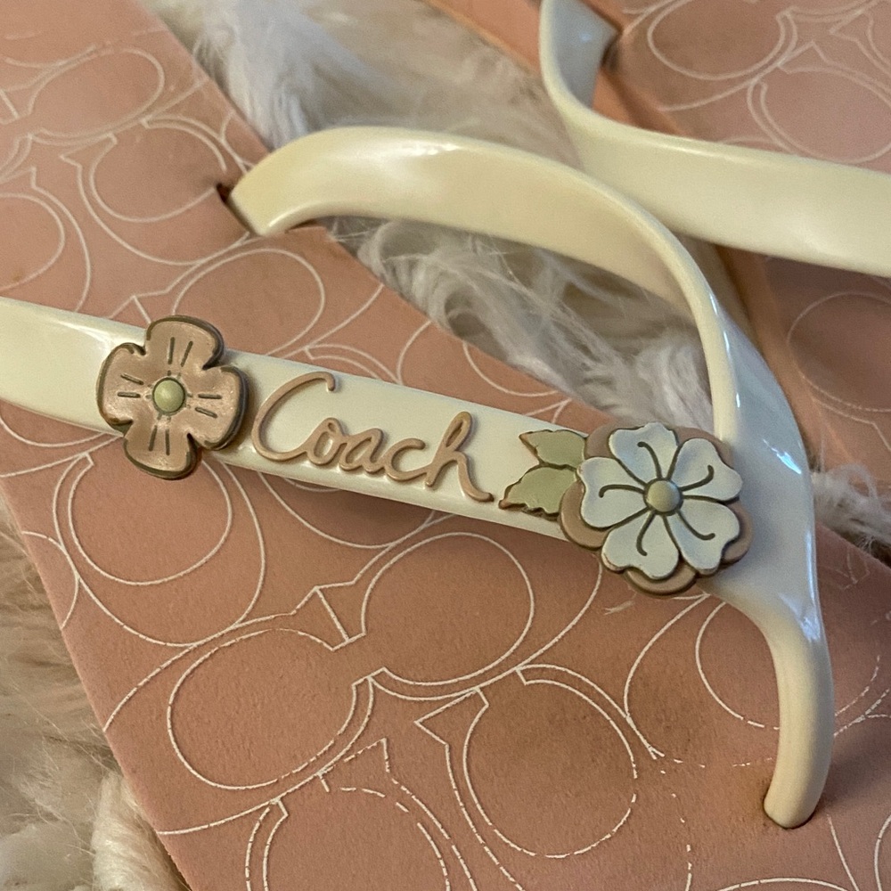 Coach Floral Cream Sandals - Picture 4 of 14